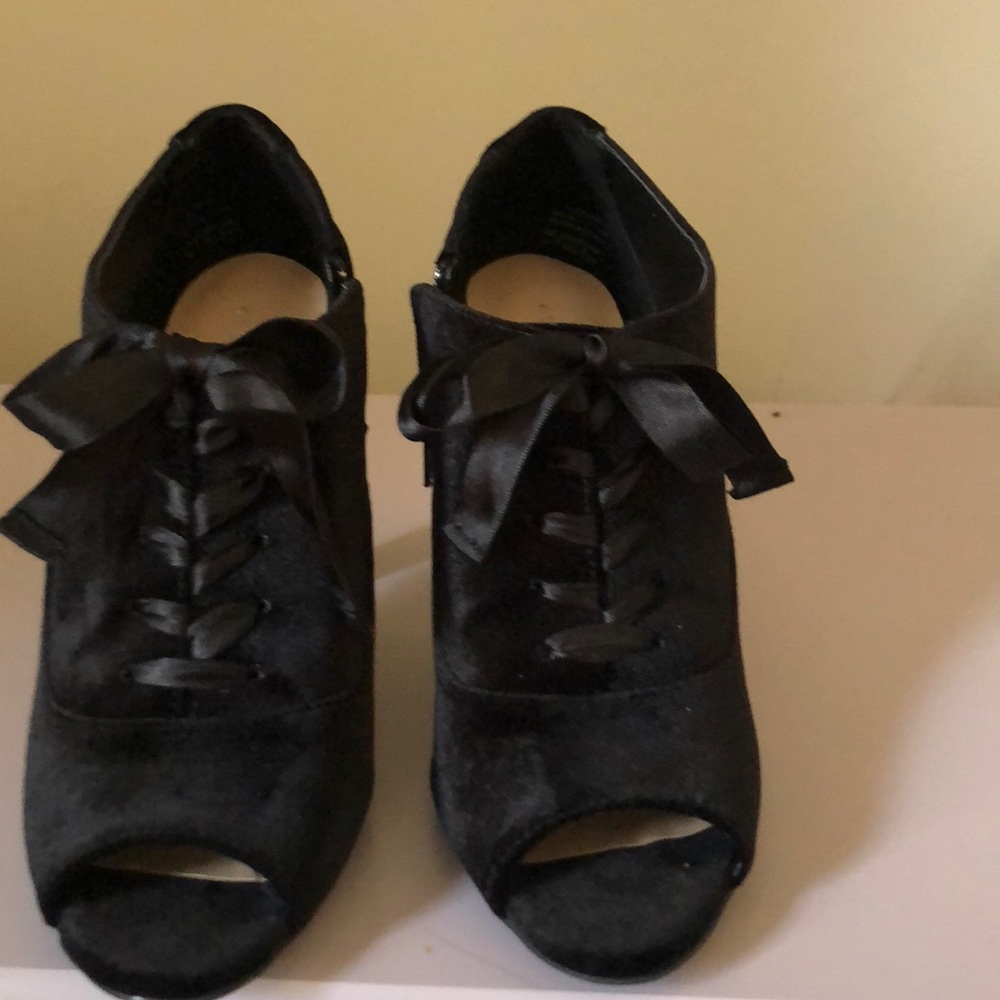 Black Booties